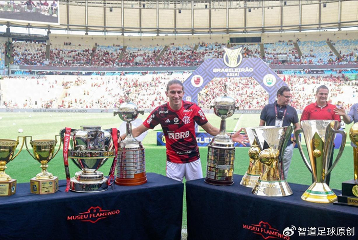 开云体育网址-一场8球大胜后下课 40岁费利佩执教弗拉门戈99场夺5冠|费利佩-路易斯|费利佩-古铁雷斯|路易斯-费利佩|南美解放者杯|巴西杯_新浪体育_新浪新闻