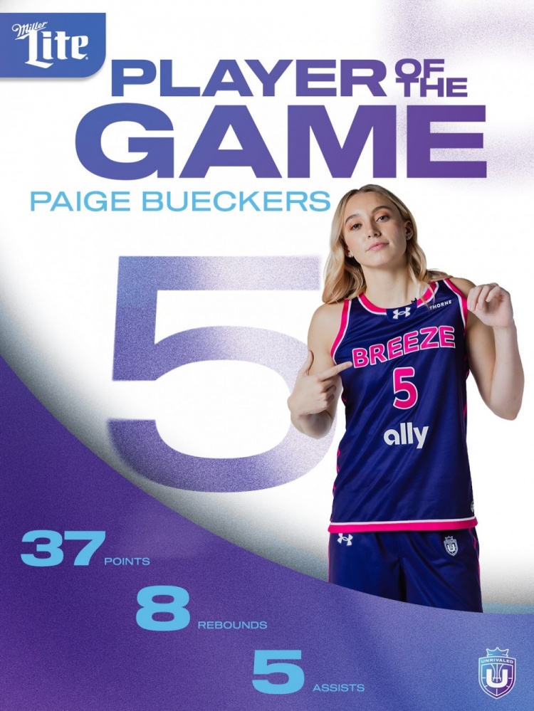 得分新高！佩奇37+8+5摘全场最佳 李月汝出场3分钟没得分